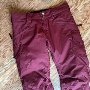 Burton Women’s Maroon Snowboarding Pants